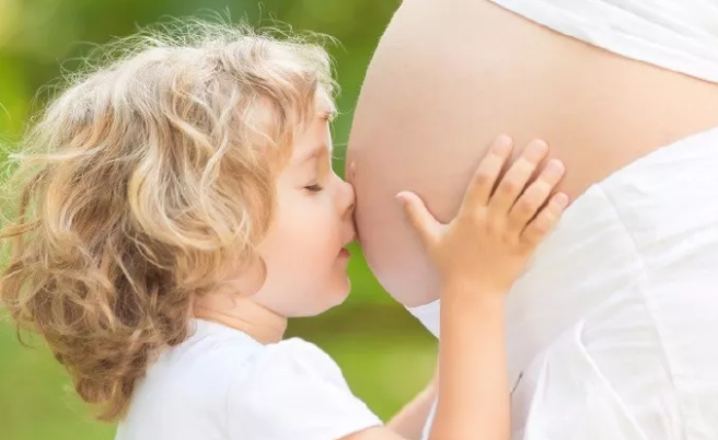 生育代理与试管婴儿有什么区别?